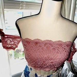 Victoria Secret light pink off shoulder bralette.